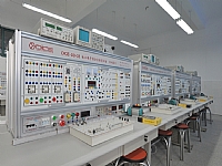 电子电工实验室