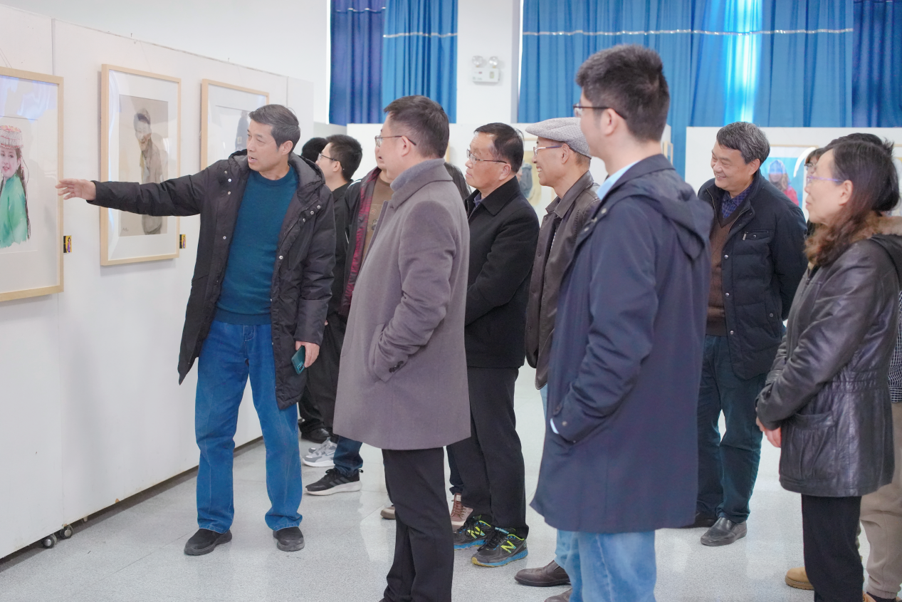 主任画展2.png