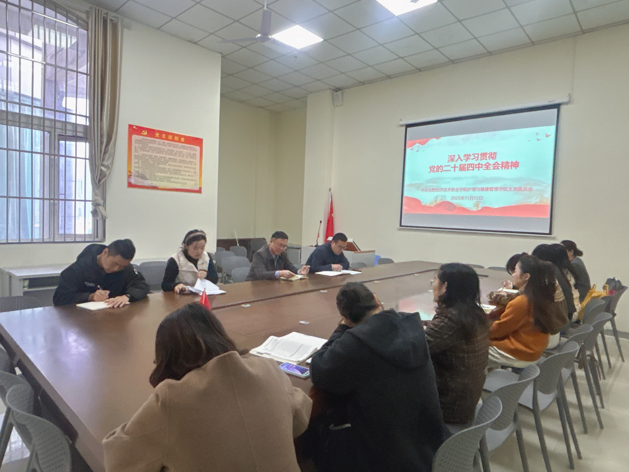 56c6252ef88b9286d0592e95eecf01ee